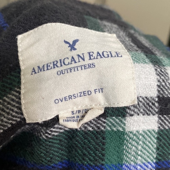 AMERICAN Eagle Oversized Fit Flannel size Small - Picture 9 of 11